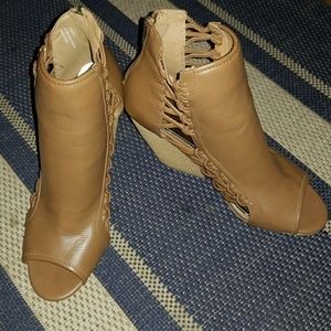 Womens heels